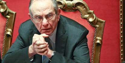 Pier Carlo Padoan, ministro de Econom&iacute;a y Finanzas de Italia.