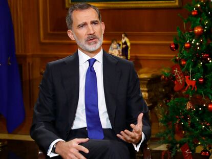  El Rey Felipe VI pronuncia su tradicional discurso de Nochebuena, desde el Palacio de La Zarzuela. 