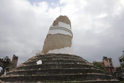 La torre Dhararara, a Katmandú, després del terratrèmol.