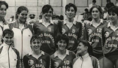 Uno de los equipos históricos del laureado club setabense de voleibol.