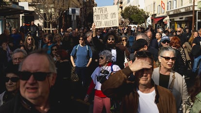 Manifestación contra la mafia en Ajaccio (sur de Córcega), el 8 de marzo pasado.