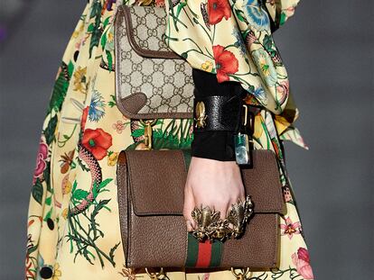 Detalle de los bolsos de Gucci de su desfile del pasado invierno.