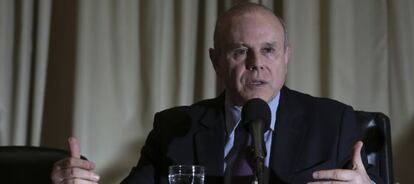 El ministro de Hacienda de Brasil, Guido Mantega, en la presentación de los resultados económicos en Brasilia.