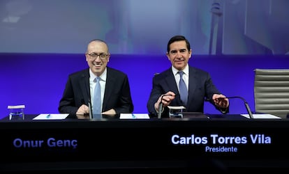 Onur Genç, CEO de BBVA, y Carlos Torres, presidente de la entidad