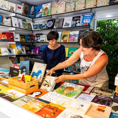 DVD 1217 (14/06/24) Feria del Libro de Madrid. Kalandraka © Claudio Álvarez