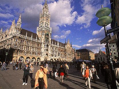 La arquitectura de Munich ha catapultado a la ciudad hasta la octava posición. Un buen ejemplo lo constituye el edificio del Ayuntamiento, de estilo neogótico.