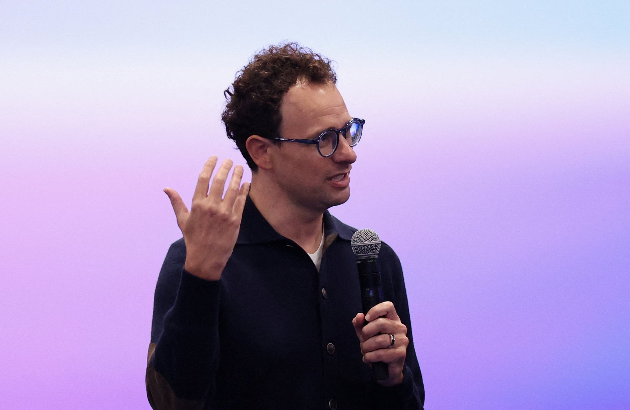 OpenAI et Anthropic enquêtent sur des dizaines de milliers d'attaques par des agents de l'IA incontrôlés