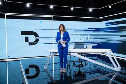 Ana Blanco, en el plató del Telediario de TVE, en febrero de 2021.