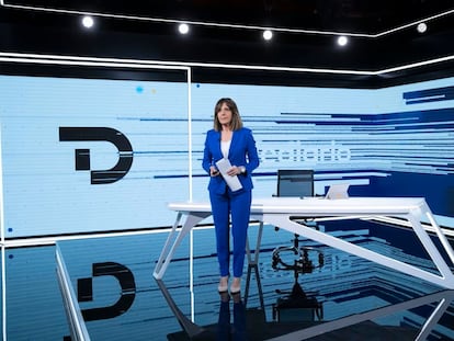 Ana Blanco, en el plató del Telediario de TVE, en febrero de 2021.