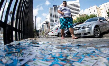 Propaganda pol&iacute;tica nas ruas de Fortaleza, durante a elei&ccedil;&atilde;o de 2014.