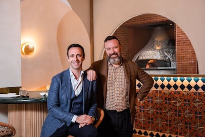 Desde Palermo a Madrid. Los promotores del restaurante Ozio Gastronómico, abierto hace cinco años en la capital de Sicilia, Dario Genova, maestro pizzero y chef ejecutivo de la firma, y el empresario Alberto Andolina, acaban de estrenar local en la zona de Azca.