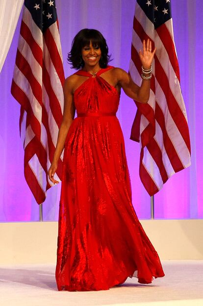 Michelle Obama, en enero de 2013, con un diseño de Jason Wu para el baile presidencial. 