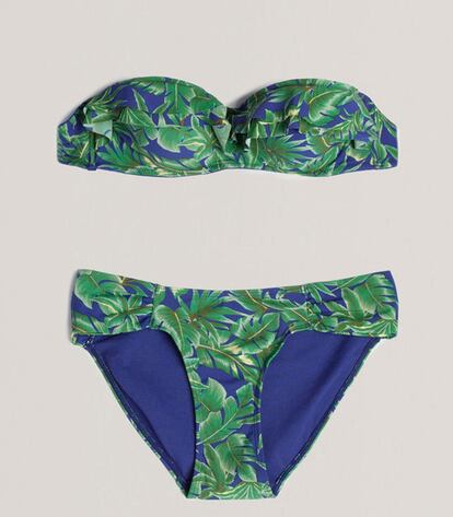 Bikini estampado de Oysho. (16,99 sujetador y 11,99 euros braguita).