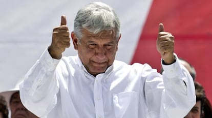 L&oacute;pez Obrador at a rally in September 2012.
 