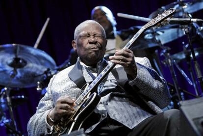 B.B. King, anoche, durante su actuación en el Circo Price de Madrid.