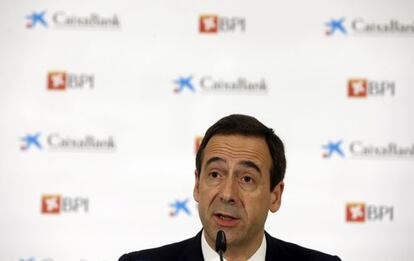 El consejero delegado de Caixabank, Gonzalo Gort&aacute;zar.