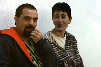 Aitor García Aliaga y Ana Belén Egüés, dirigente del EPPK, durante un juicio. 