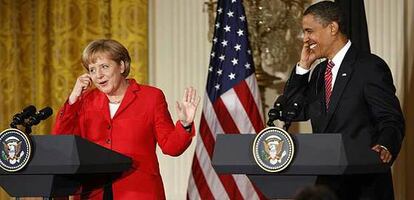 El presidente de EE UU, Barack Obama, y la canciller alemana, Ángela Merkel, ofrecen una rueda de prensa en la Casa Blanca