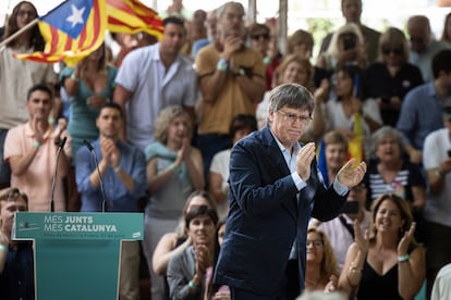 Acto de los cinco años de Junts per Catalunya, en la localidad francesa de Prats de Molló, con Carles Puigdemont.