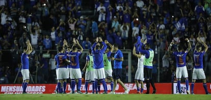 El plantel de Cruz Azul al término del partido contra Veracruz.