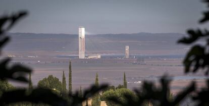 Instalaciones de Abengoa en Sanlúcar la Mayor (Sevilla)