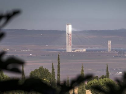 Instalaciones de Abengoa en Sanlúcar la Mayor (Sevilla)