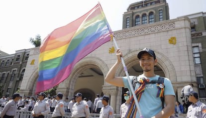 Manifestación a favor de legalizar el matrimonio entre personas del mismo sexo en Taipei (Taiwán).