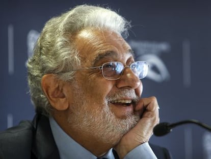 Plácido Domingo durante la rueda de prensa en el Palau de les Arts