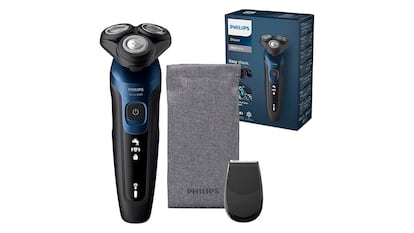 Regalos para hombres sobre fondo blanco.