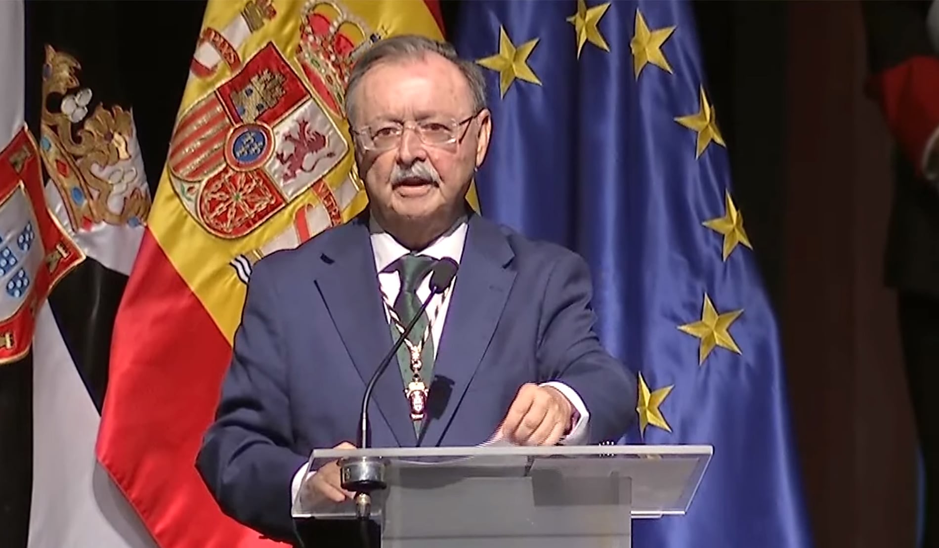 Última hora de la entrada de inmigrantes a Ceuta, en directo | Vivas afirma que “Ceuta está en peligro” tras un ataque ”organizado y deliberado”