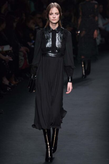 desfile valentino otoño invierno 2015 2016 paris fashion week