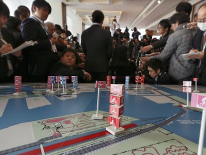 Detalle de una maqueta de las infraestructuras destinadas a los Juegos Ol&iacute;mpicos de 2020 en Tokio.