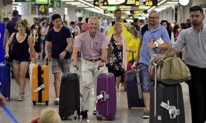 Pasajeros en el aeropuerto de Palma.