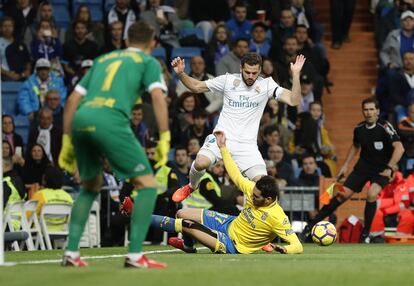 Un momento de partido entre el Real Madrid y Las Palmas.