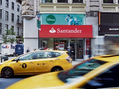 Oficina del Banco Santander en Broadway.