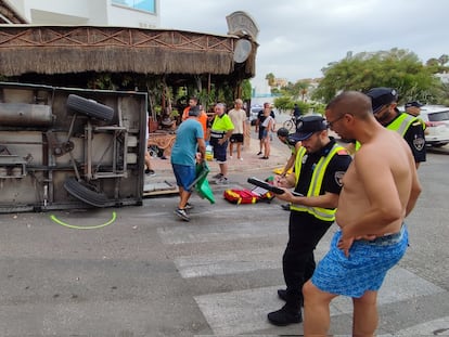 El tren accidentado en Cala d'Or (Mallorca) este miércoles.