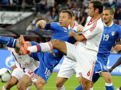 Cassano lucha con Shirkov