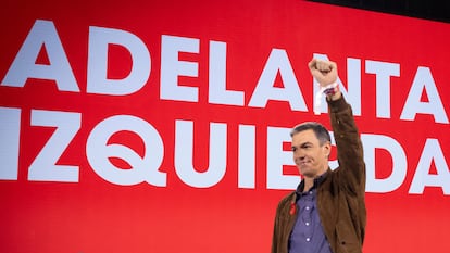 El presidente del Gobierno, Pedro Snchez, en la clausura del 41 Congreso del PSOE, este domingo en Sevilla.