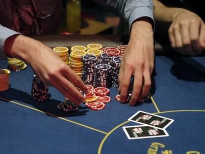 Partida de póker en el Casino de Torrelodones (Madrid)