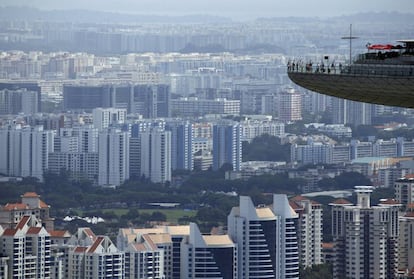 Zona residencial de Singapur, donde se mezclan viviendas p&uacute;blicas y privadas. 