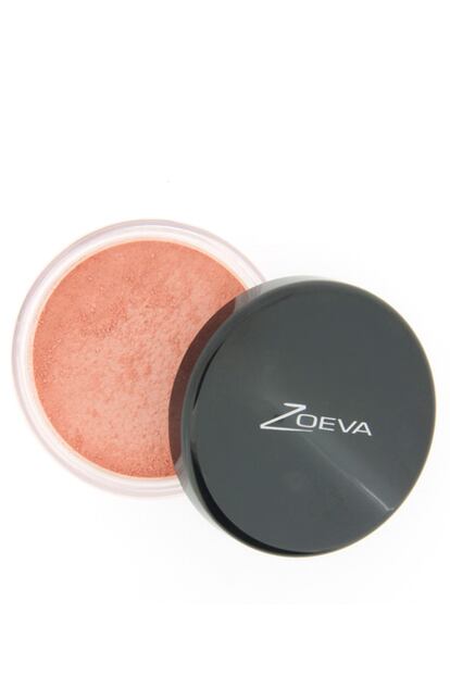 Colorete mineral de Zoeva, a la venta en exclusiva en Maquillalia (4,50 euros).