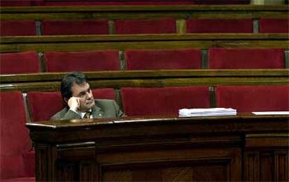 Artur Mas, ayer, durante el debate parlamentario sobre el autogobierno.