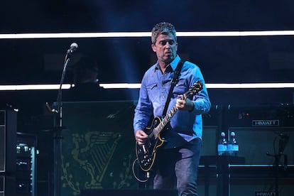 Noel Gallagher, durante el concierto de este viernes.
