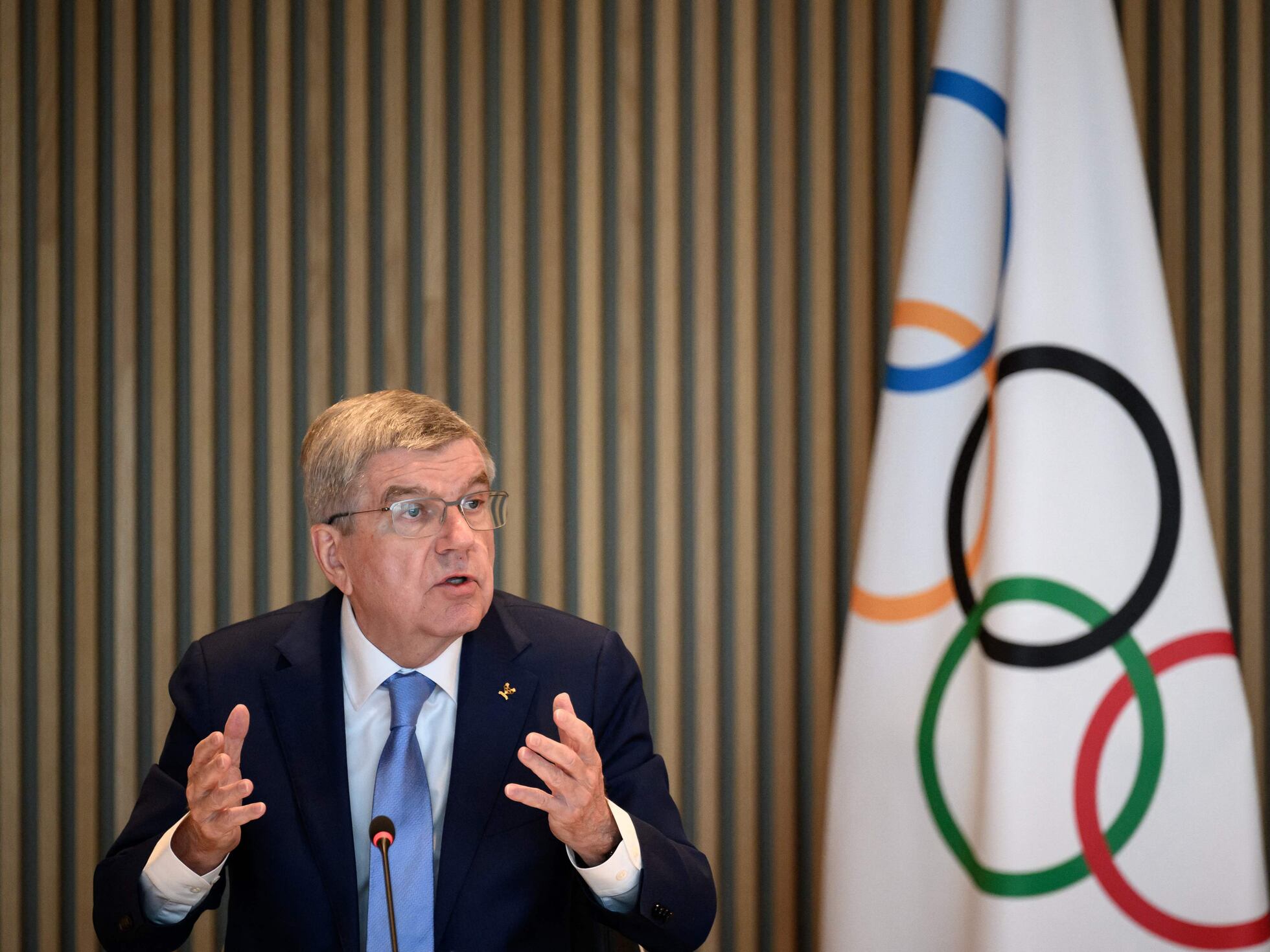 El COI 'readmite' a los deportistas rusos y bielorrusos, pero aplaza la  decisión sobre París 2024 | Deportes | EL PAÍS