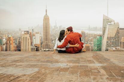 Recorrer juntos la ciudad de los rascacielos será una sucesión continua de sorpresas: Central Park, Brooklyn, Little Italy, Soho, Times Square...Suena bien, ¿verdad?