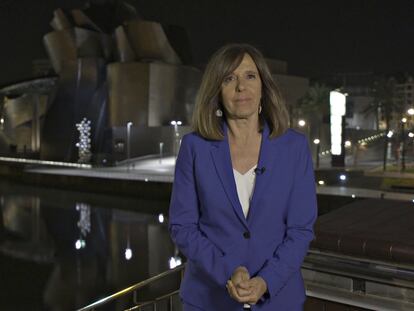 Ana Blanco en Bilbao, durante el programa especial de 'Informe semanal' por su 50 aniversario.