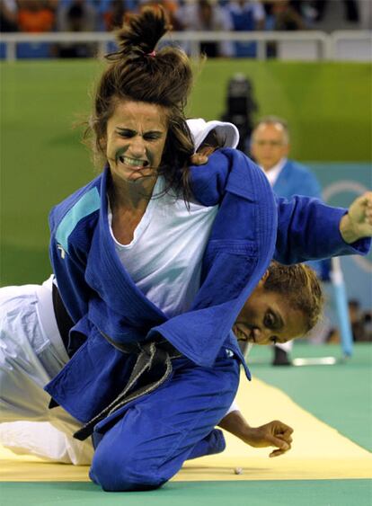 Isabel Fernández, en el combate contra la holandesa Gravenstijn.