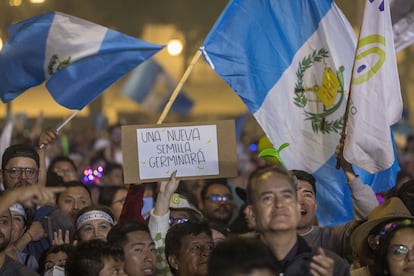 Mitin de cierre de campaña del Movimiento Semilla en Ciudad de Guatemala.