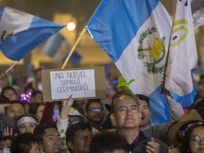 Mitin de cierre de campaña del Movimiento Semilla en Ciudad de Guatemala.