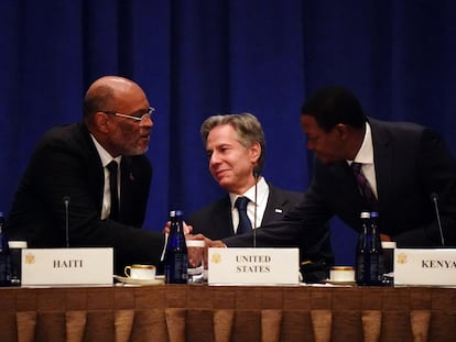 Haitian Prime Minister Ariel Henry, left, Kenyan Cabinet Secretary for Foreign and Diaspora Affairs Alfred Nganga Mutua, right, and US Secretary of State Antony Blinken in New York City, U.S., September 22, 2023.